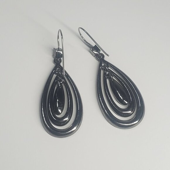 Liz Claiborne Gunmetal and Black Crystal Teardrop Earrings - Picture 2 of 5